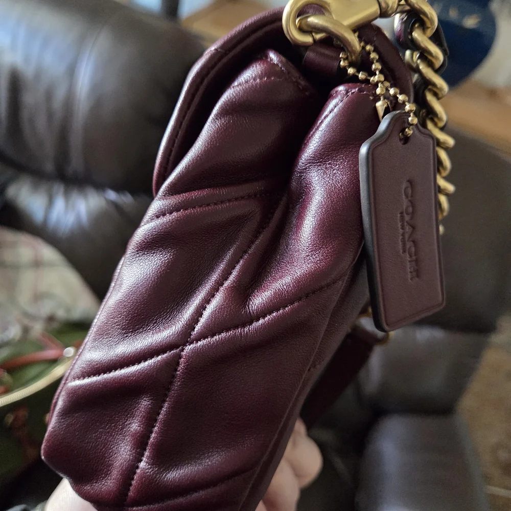 Coach Time Square Tabby 20 - Picture 3 of 9